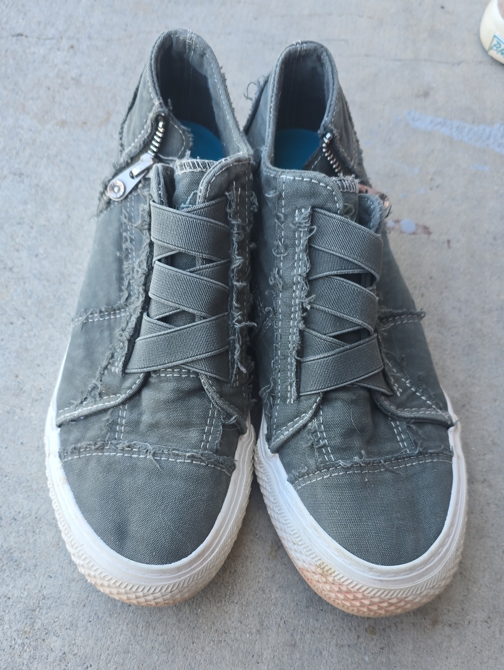 Blowfish Olive Gray Slip-On Canvas Sneakers with White Soles